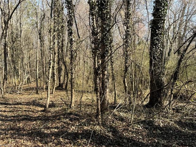 320 W King Street, King, NC 27021