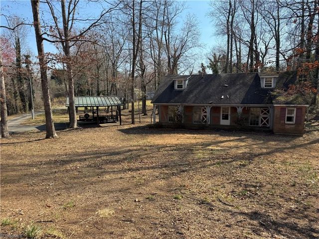 320 W King Street, King, NC 27021