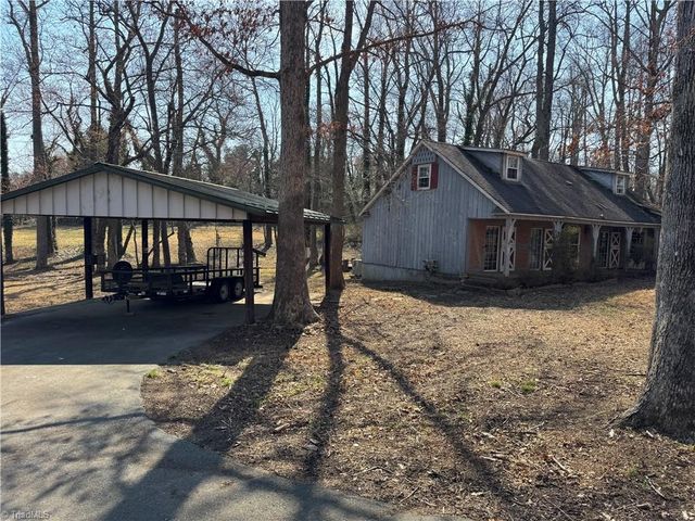 320 W King Street, King, NC 27021