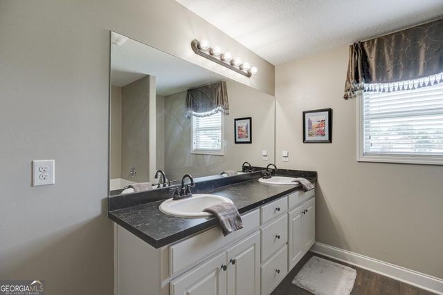 818 Bradmore Court, Hoschton, GA 30548