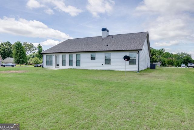 818 Bradmore Court, Hoschton, GA 30548
