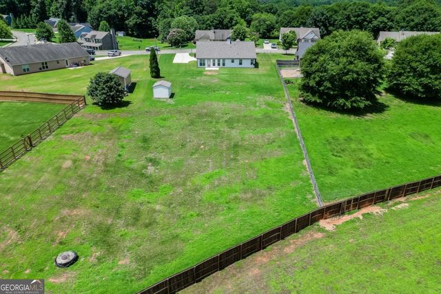 818 Bradmore Court, Hoschton, GA 30548