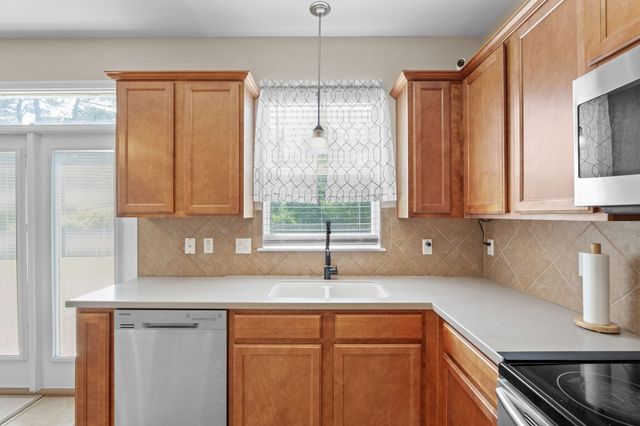 3618 Topaz Circle, Navarre, FL 32566