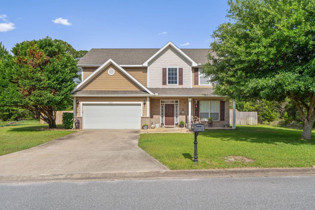 3618 Topaz Circle, Navarre, FL 32566