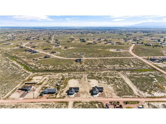 824 E Loma Dr, Pueblo West, CO 81007