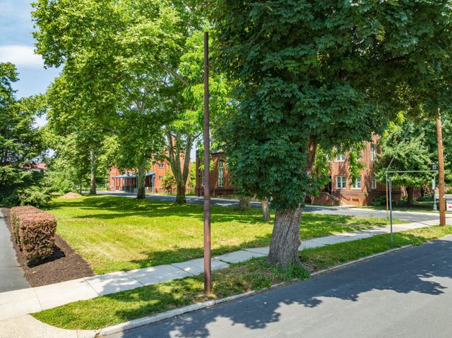 2964 N 2ND ST, Harrisburg, PA 17110
