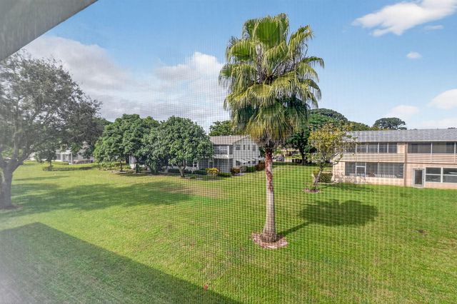 265 Windsor L, West Palm Beach, FL 33417