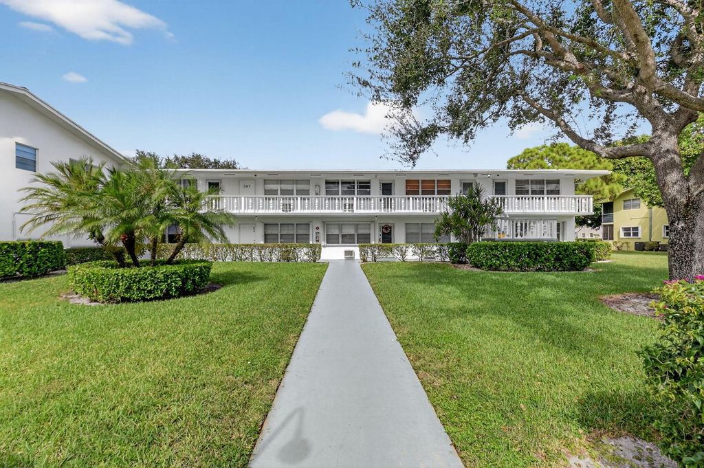 265 Windsor L, West Palm Beach, FL 33417