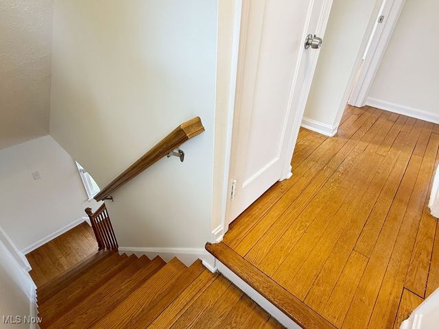 327 Adelaide, Warren, OH 44483