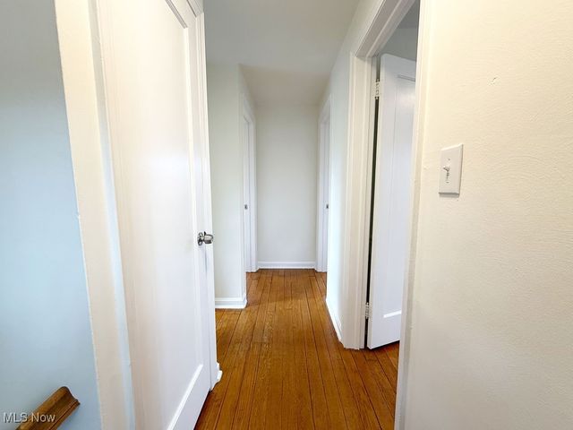 327 Adelaide, Warren, OH 44483