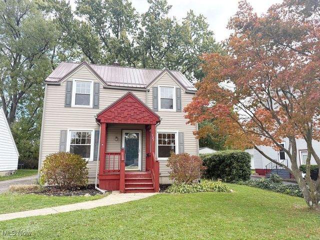 327 Adelaide, Warren, OH 44483