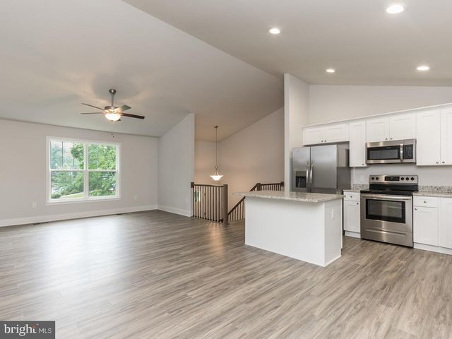 1027 JOHN PAUL JONES DR, Stafford, VA 22554
