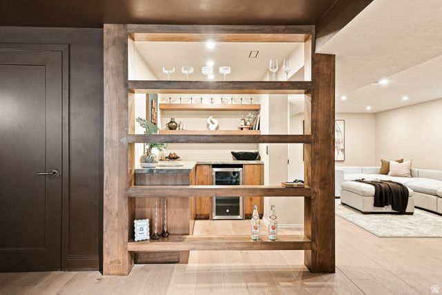 3983 S MERCURY DR, Holladay, UT 84124