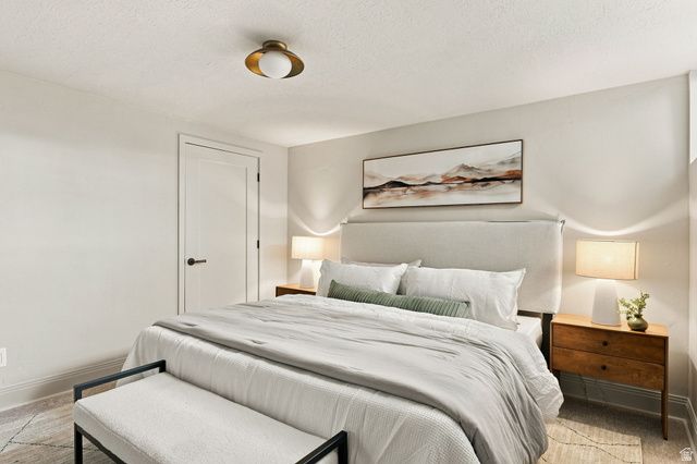3983 S MERCURY DR, Holladay, UT 84124