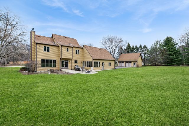 4845 Macwood Drive, Richmond, IL 60071