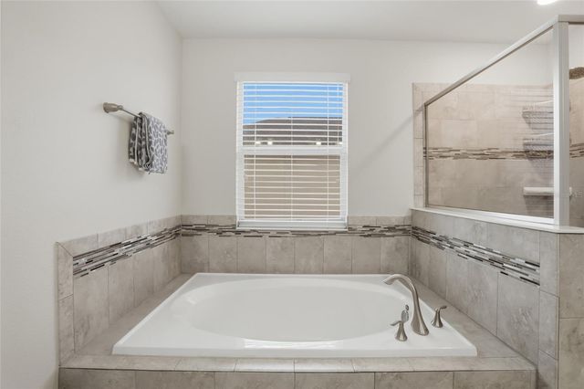 11007 SYCAMORE WOODS DRIVE, Orlando, FL 32832