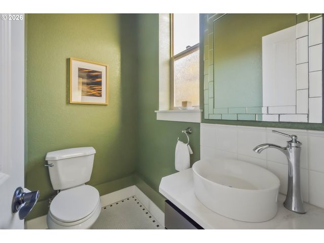 5111 Ne 7TH Ave, Portland, OR 97211