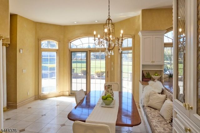 15 Michelle Way, Montville Twp., NJ 07058