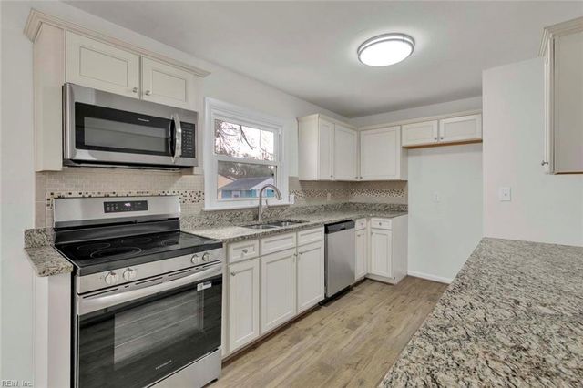 1110 74th ST, Newport News, VA 23605