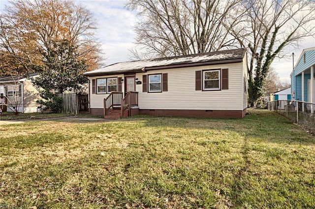 1110 74th ST, Newport News, VA 23605