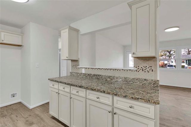 1110 74th ST, Newport News, VA 23605