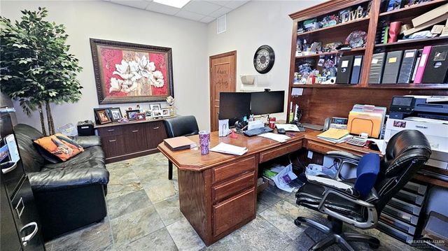 5301 S Mccoll Road, Edinburg, TX 78539