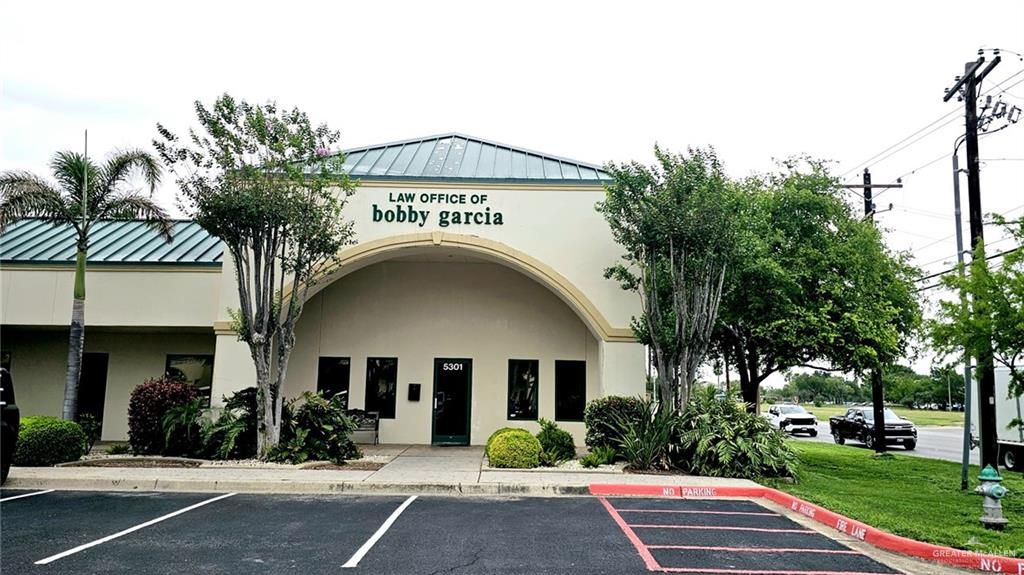 5301 S Mccoll Road, Edinburg, TX 78539