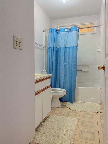 1136 Fraser Ave, Lanai City, HI 96763