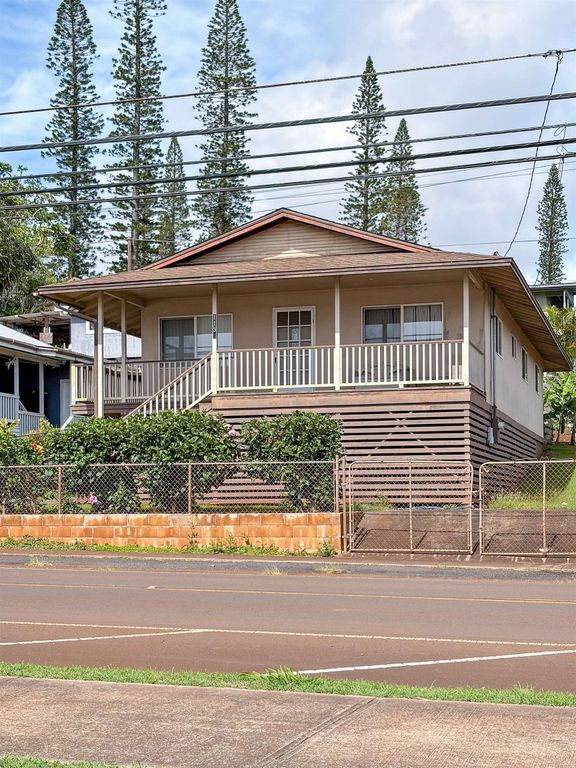1136 Fraser Ave, Lanai City, HI 96763