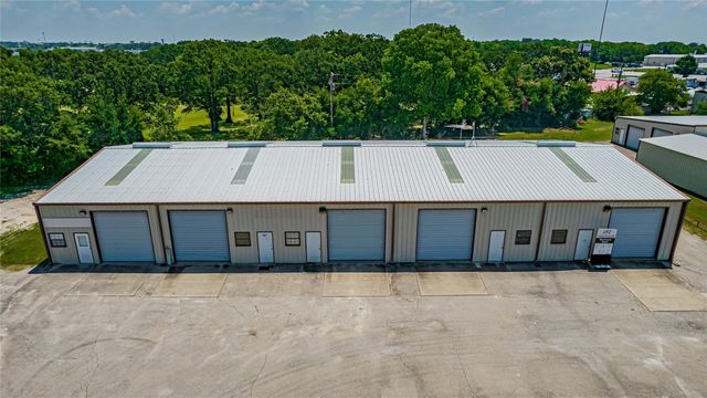113 Temple Hall Highway, Granbury, TX 76049