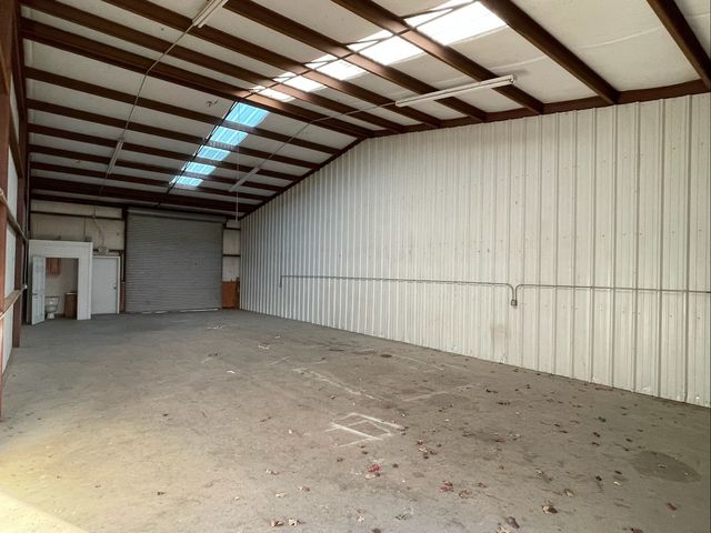 113 Temple Hall Highway, Granbury, TX 76049