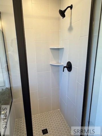 6410 Ender Ln, Idaho Falls, ID 83401