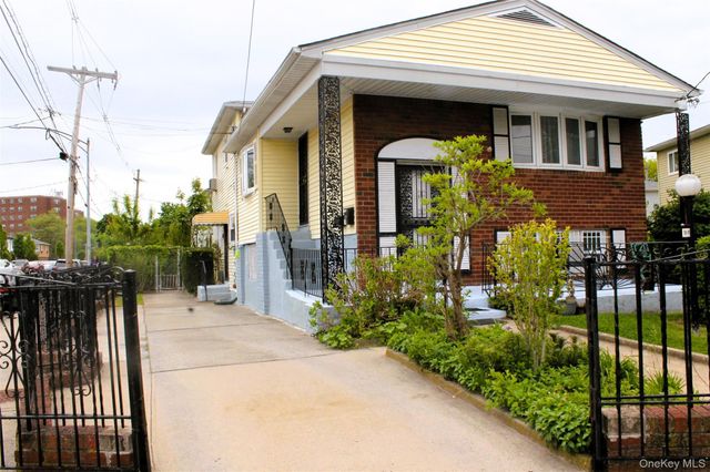 155-76 115th Road, Jamaica, NY 11434