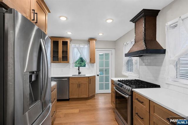 93 27th Street, Bayonne, NJ 07002