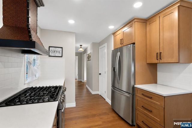 93 27th Street, Bayonne, NJ 07002