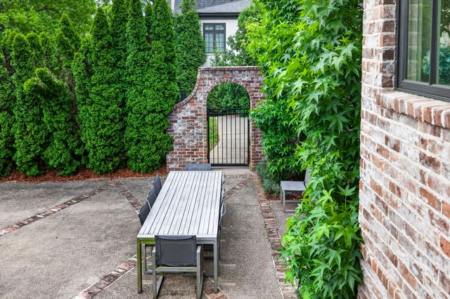 1452 Witherspoon Dr, Brentwood, TN 37027