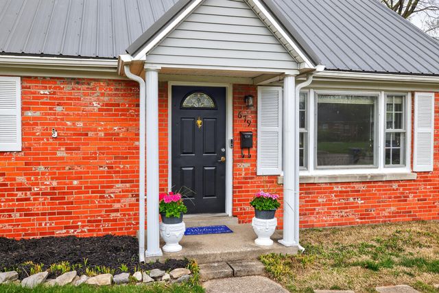 679 Sheridan Drive, Lexington, KY 40503