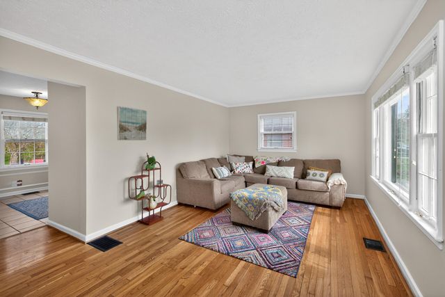 679 Sheridan Drive, Lexington, KY 40503