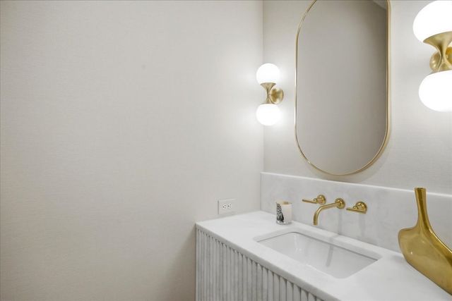 6804 Santa Maria Lane, Dallas, TX 75214