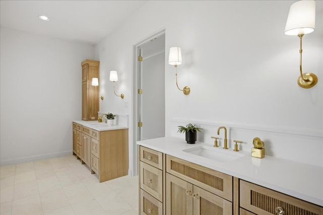 6804 Santa Maria Lane, Dallas, TX 75214