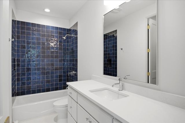 6804 Santa Maria Lane, Dallas, TX 75214