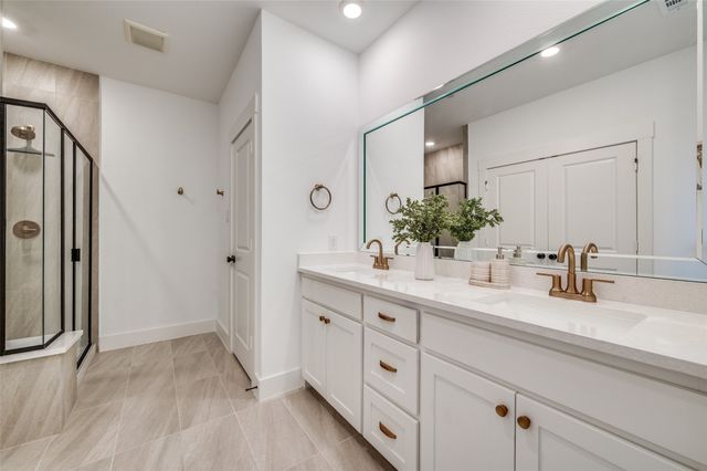 810 Cavitt Court N, Prosper, TX 75078