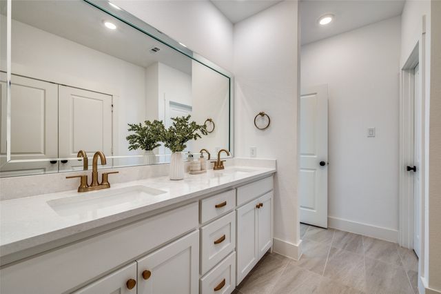 810 Cavitt Court N, Prosper, TX 75078