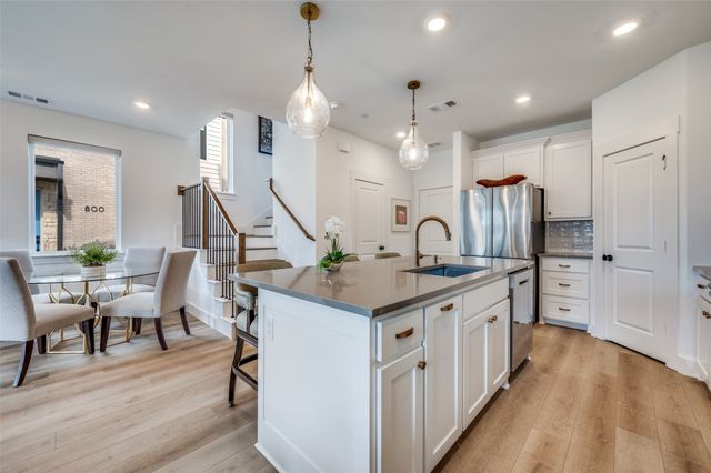 810 Cavitt Court N, Prosper, TX 75078