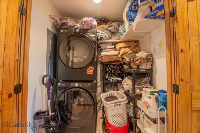 1 Bonanza Place, Whitehall, MT 59759