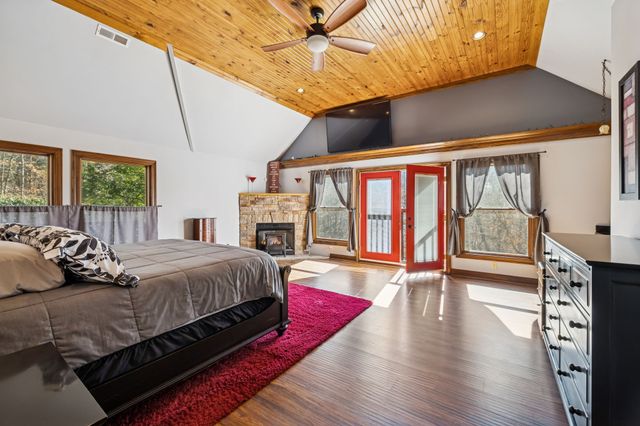 480 Defeated Creek Rd, Centerville, TN 37033