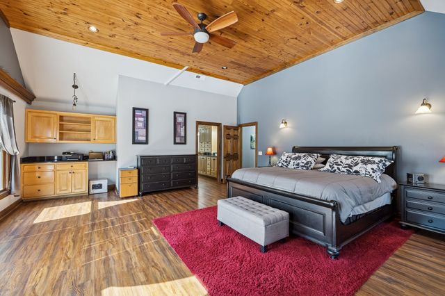 480 Defeated Creek Rd, Centerville, TN 37033