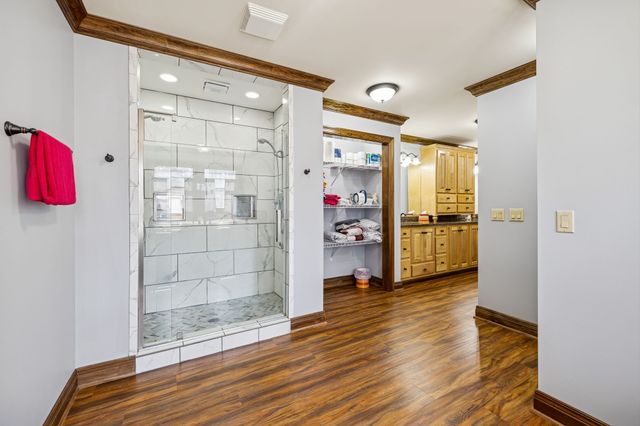 480 Defeated Creek Rd, Centerville, TN 37033