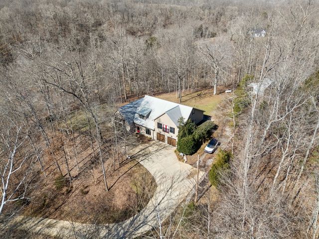 480 Defeated Creek Rd, Centerville, TN 37033