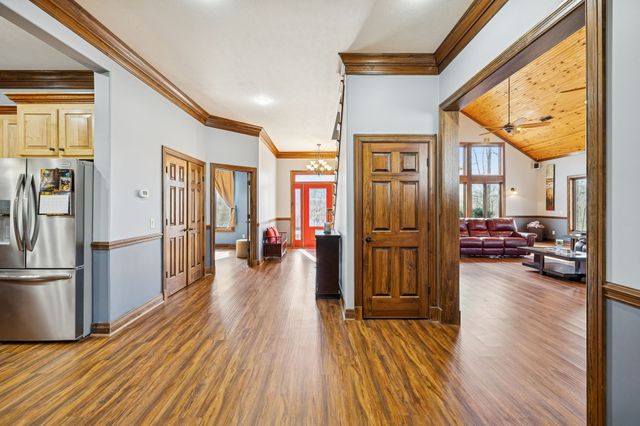 480 Defeated Creek Rd, Centerville, TN 37033